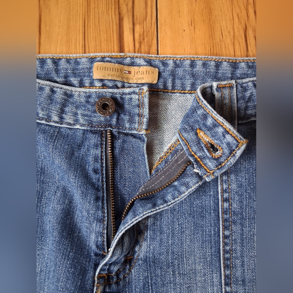 Y2K Tommy Hilfigure Classic Blue Women's Jeans Size 32 - Picture 5 of 12